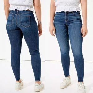 AMERICAN EAGLE X-Short Curvy Highest Rise Jegging in Medium Dark Blue Wash 8